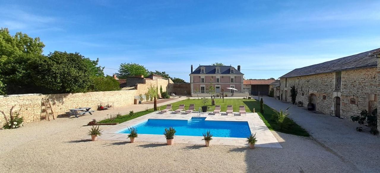 La Galuche Angliers (Vienne) Exterior foto